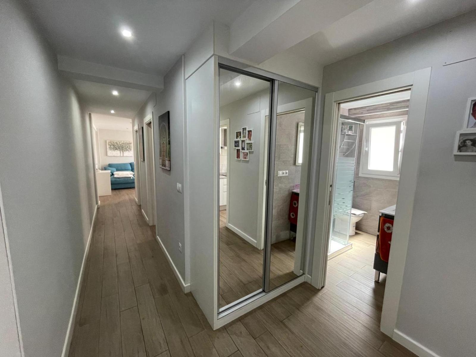 Cozy Room In Stylish Flat Just Steps From The Beach Cadiz Luaran gambar