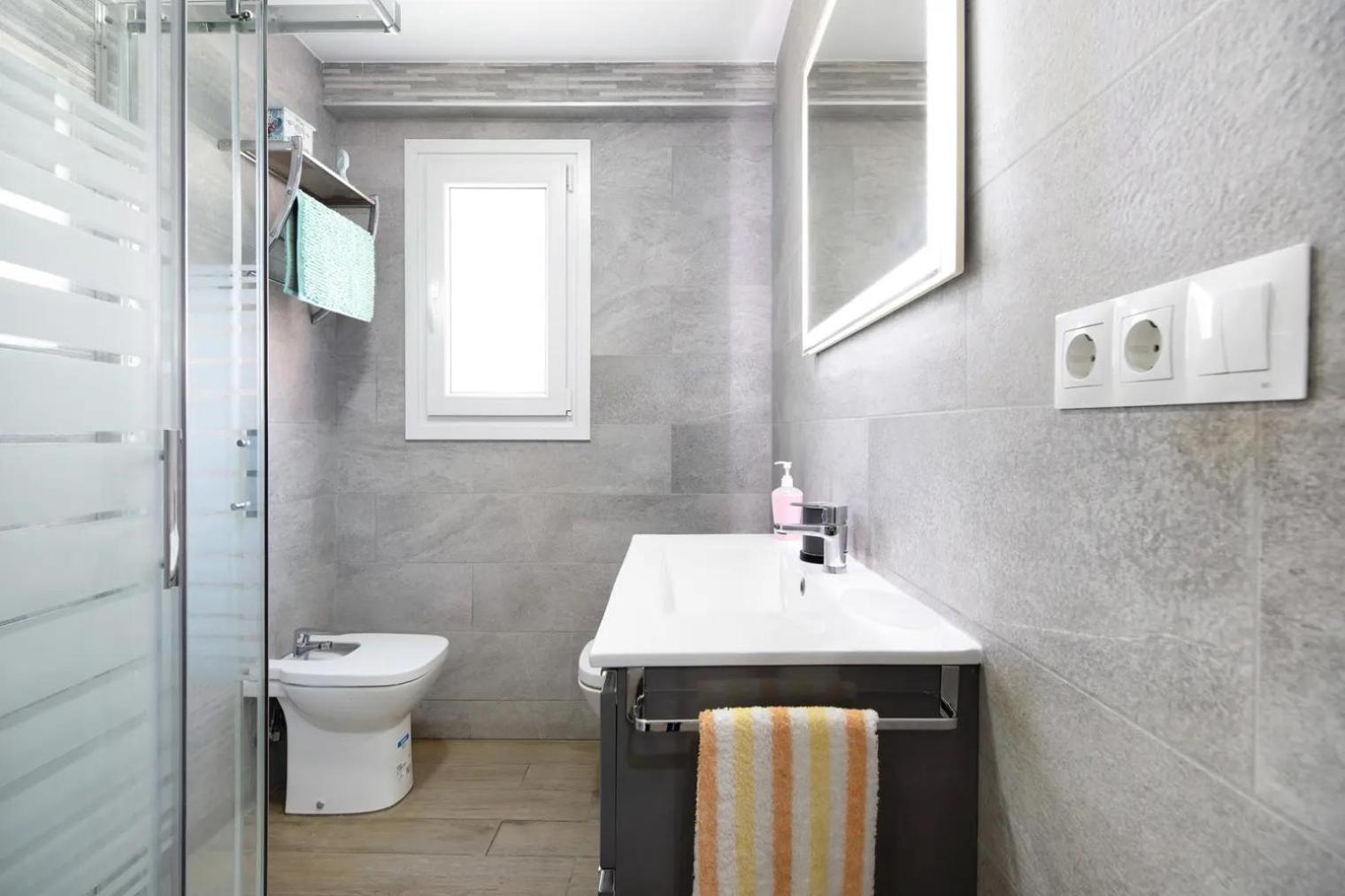 Cozy Room In Stylish Flat Just Steps From The Beach Cadiz Luaran gambar