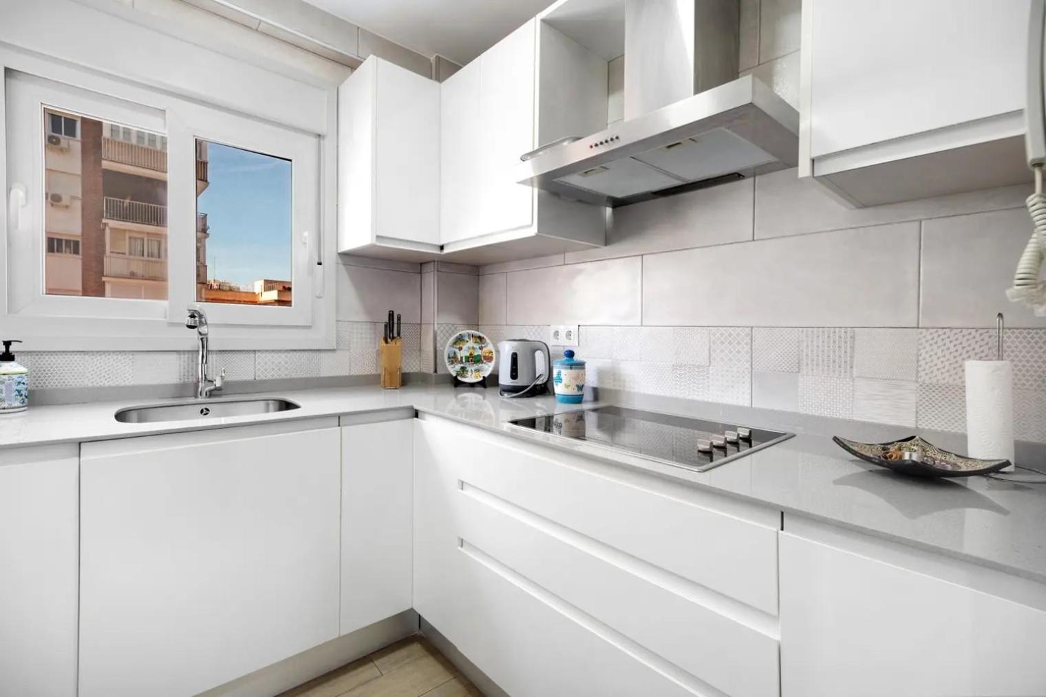 Cozy Room In Stylish Flat Just Steps From The Beach Cadiz Luaran gambar